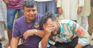 ভূমিকম্পে স্বজনের মৃত্যুতে আহাজারি